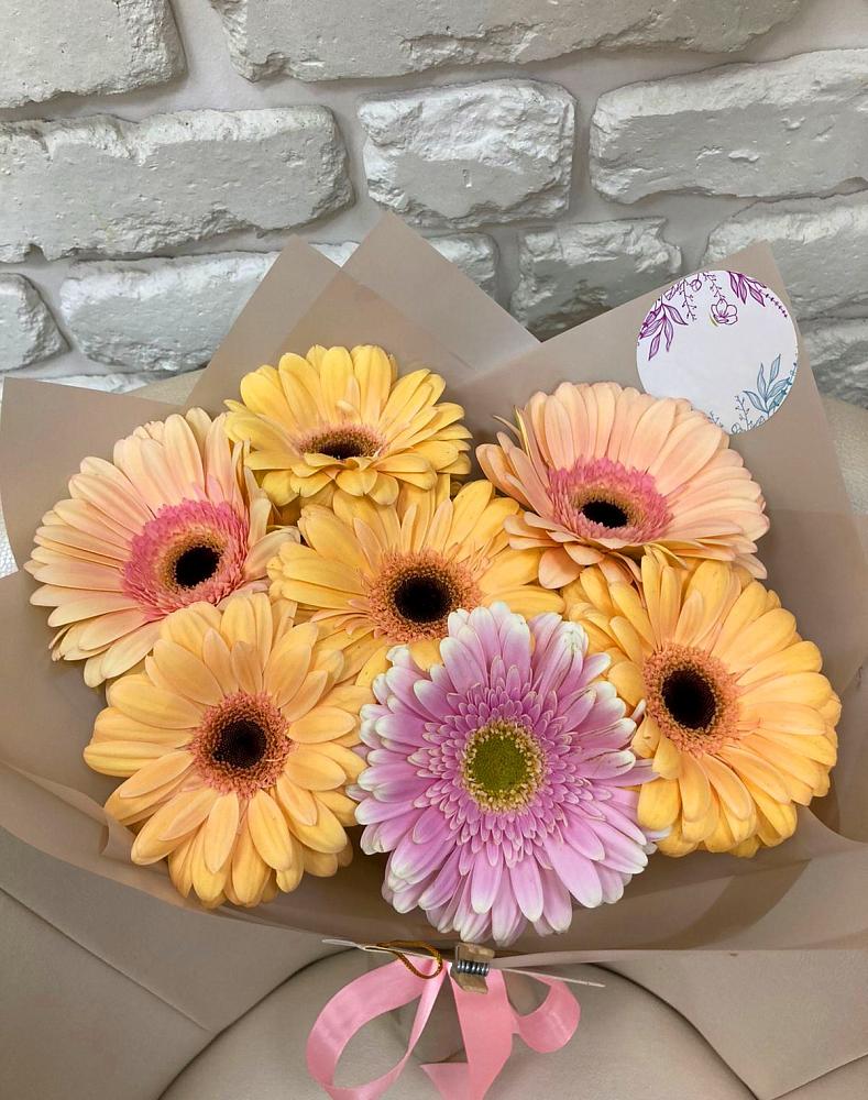 Букет цветов из: Герберы в Сюмси
