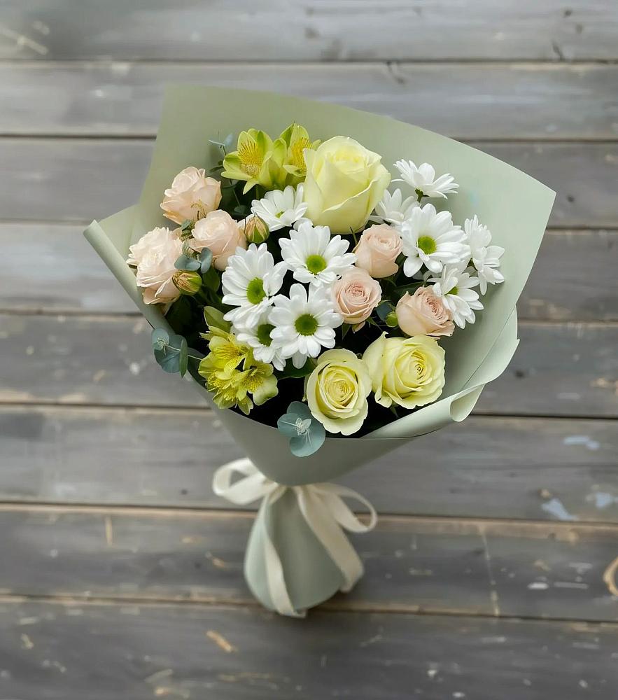 Букет цветов из: Альстромерии, Розы и Хризантемы в Сюмси