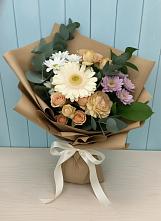 Букет цветов из:  Герберы и Хризантемы #REPLACE_PRED# Сюмси