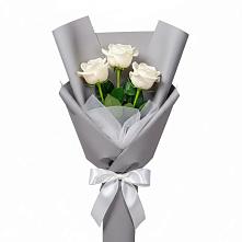 Букет 3 белые розы #REPLACE_PRED# Сюмси