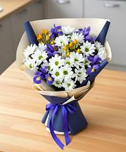 Букет цветов из:  Розы, Ирисы и Хризантемы #REPLACE_PRED# Сюмси