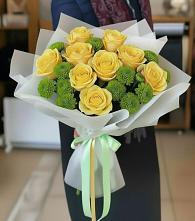 Букет цветов из:  Хризантемы и Розы в Сюмси