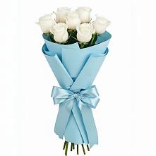 Букет 7 белых роз Проуд в Сюмси