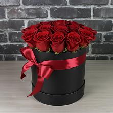 Цветочная композиция из Розы в шляпной коробке в Сюмси