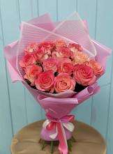 Букет 15 Розовых роз Равель в Сюмси