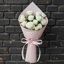 Букет цветов из:  Розы #REPLACE_PRED# Сюмси