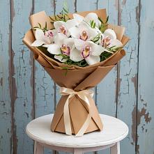 Букет цветов из:  Орхидеи и Розы в Сюмси